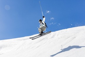 AYX官网-拉莫斯转会动向引发西甲球队竞逐